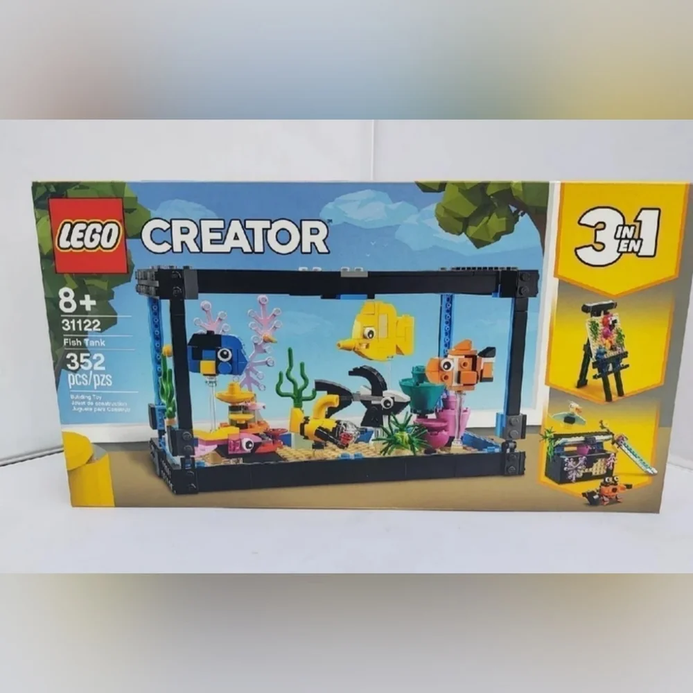 Lego Creator 3-in-1 Fish Tank 31122 NWT Building Toy Set